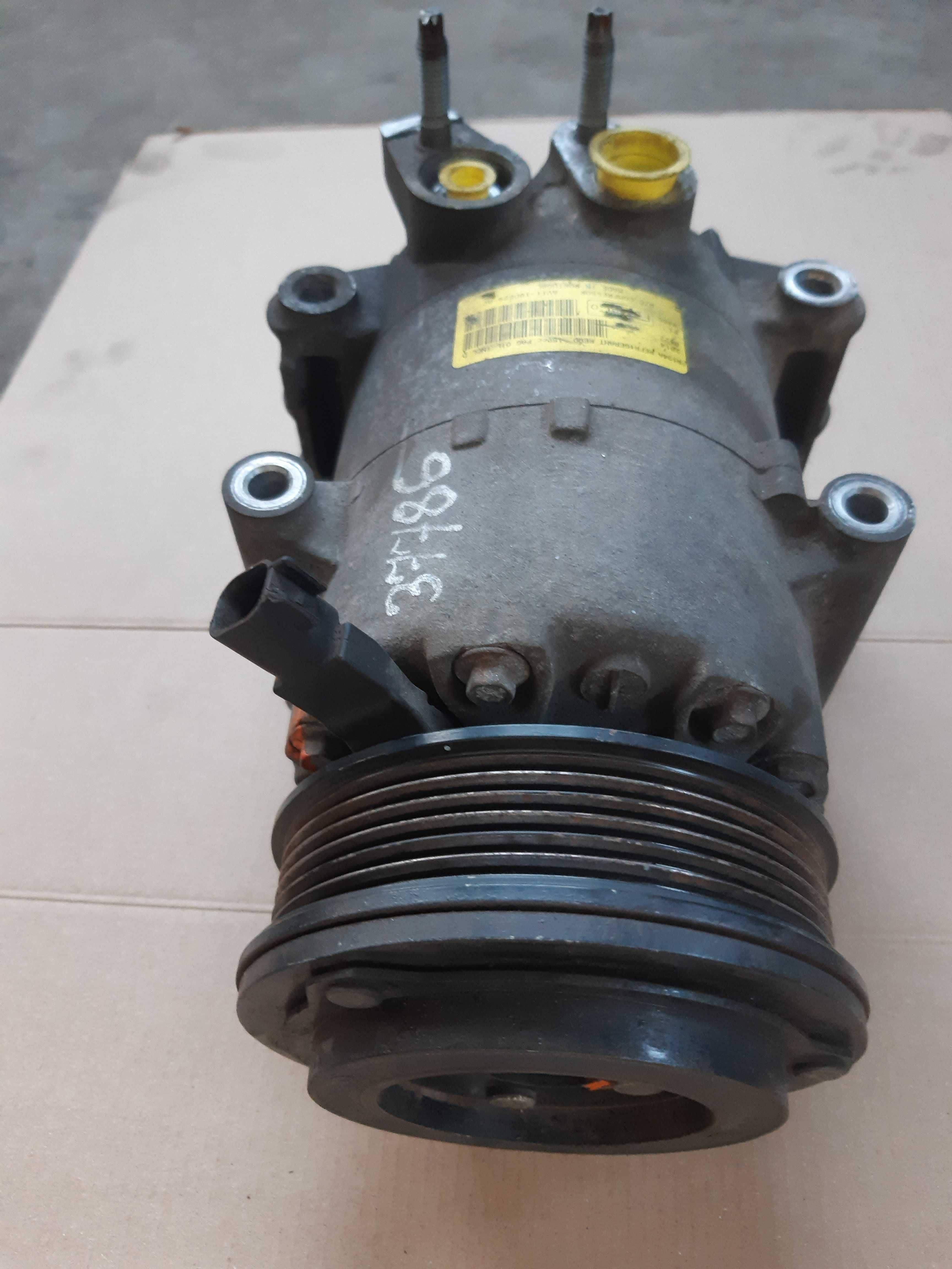 Kompresor klimatyzacji Ford Fiesta mk7 Focus 2 3 C-max AV11-19D629-AC