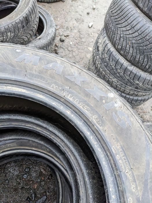 235/65R17 Maxxis 2020 зима