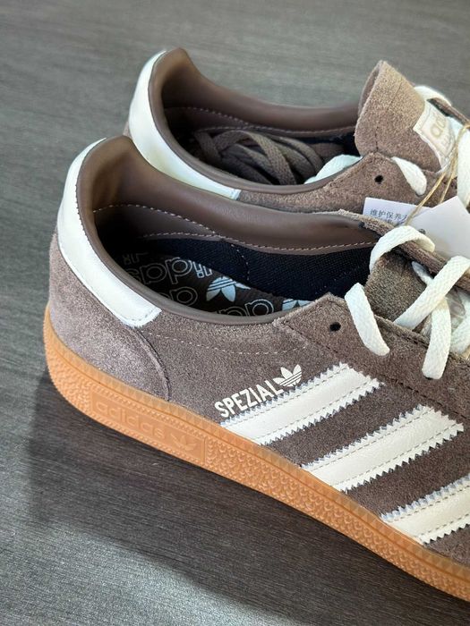 Buty damskie Trampk Piłka ręczna adidas brązowy R.38