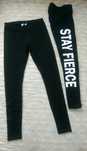 Czarno białe leginsy treningowe z napisami STAY FIERCE cotton
