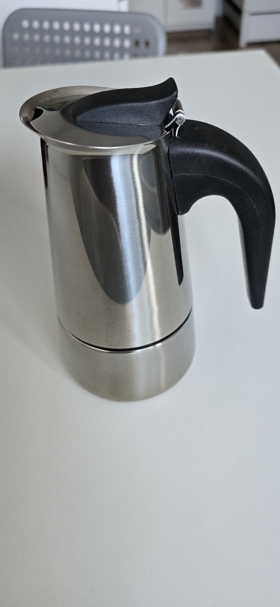 Kawiarka . Zaparzacz do kawy  270 ml. Stalowy .