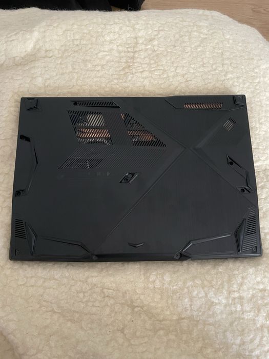 MSI Thin Gf 63 12VE 1264 Pl