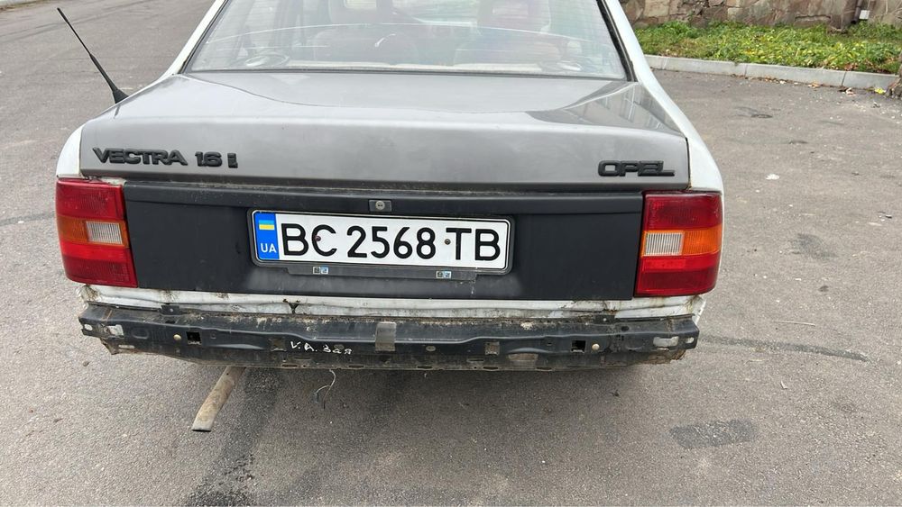 Продається опель вектра СРОЧНО!!!