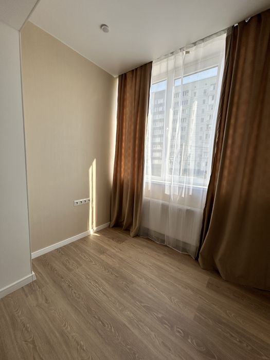 Велика квартира з новим ремонтом! 2% податки! Сертифікат! Без комісії!