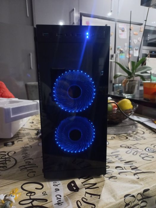 Pc gaming  hummer em bom estado