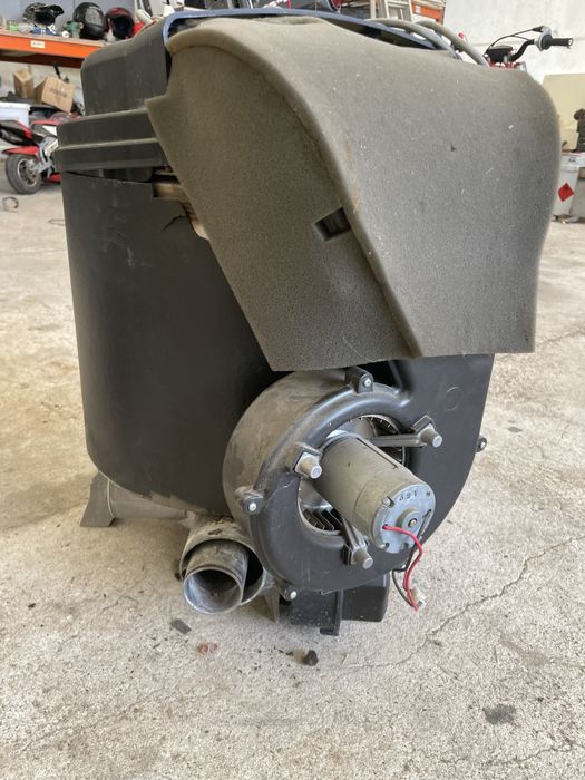 Sprzedam piecyk kompletny Truma C 3402, kompletny.