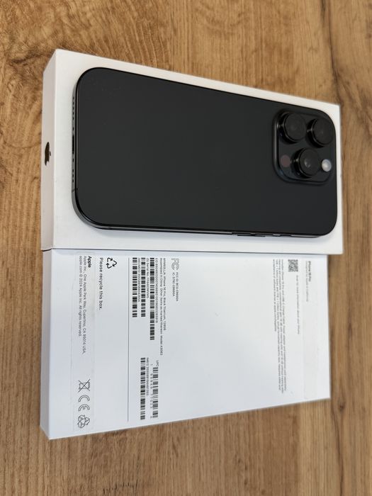 iPhone 16 Pro, Black Titanium, 128gb, e-sim