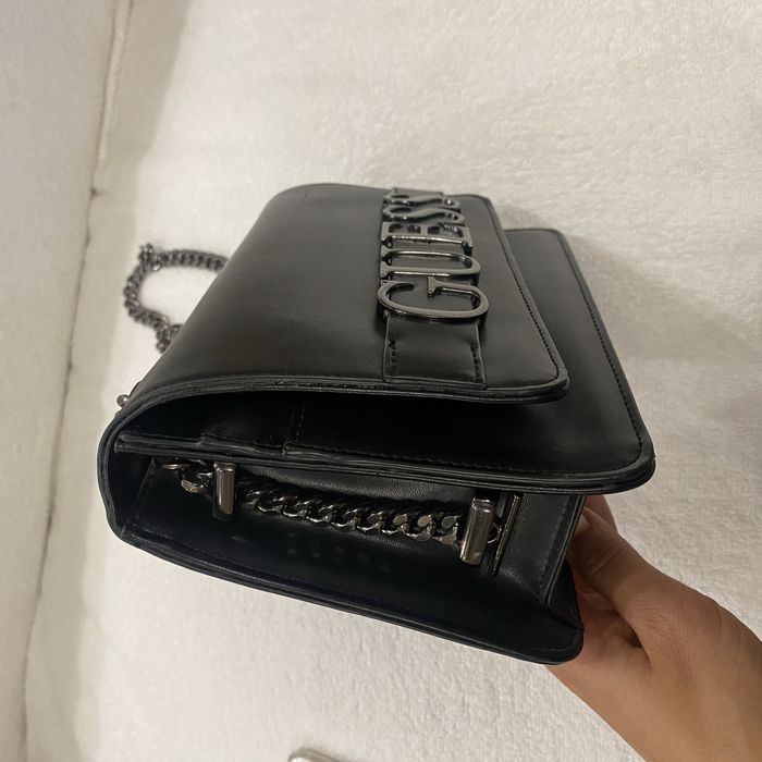 Сумка GUESS клатч