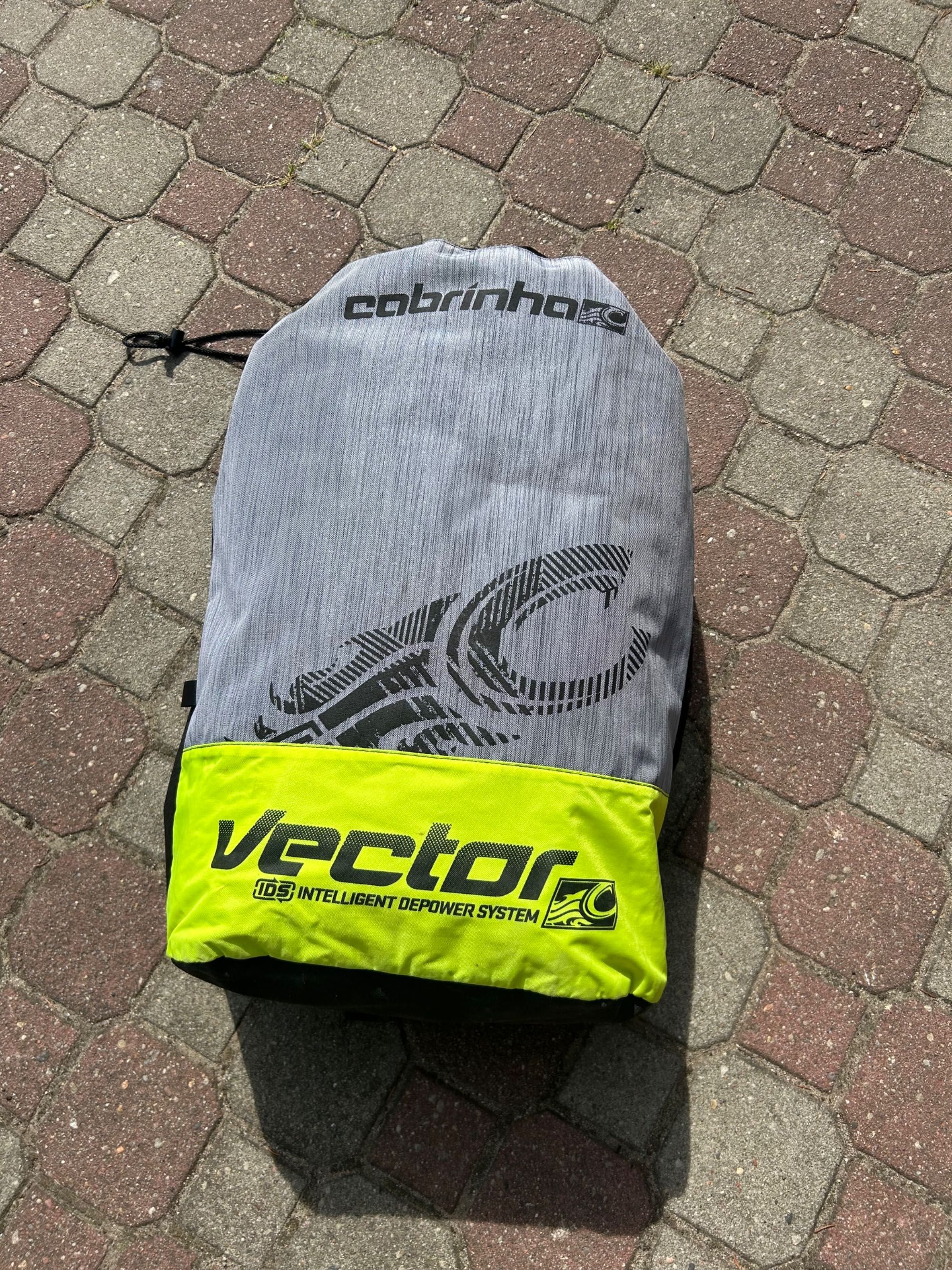 Cabrinha Vector 7m – jak nowy! Kitesurfing