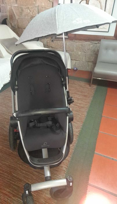 Carrinho Quinny Buzz Xtra + Cadeira Auto Pebble Plus i-Size