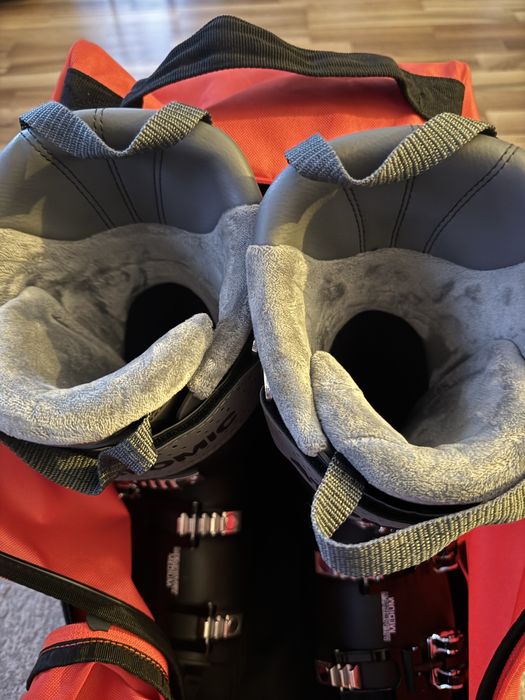 Atomic Hawx 110s Prime Buty narciarskie + nowy pokrowiec. Stan idealny