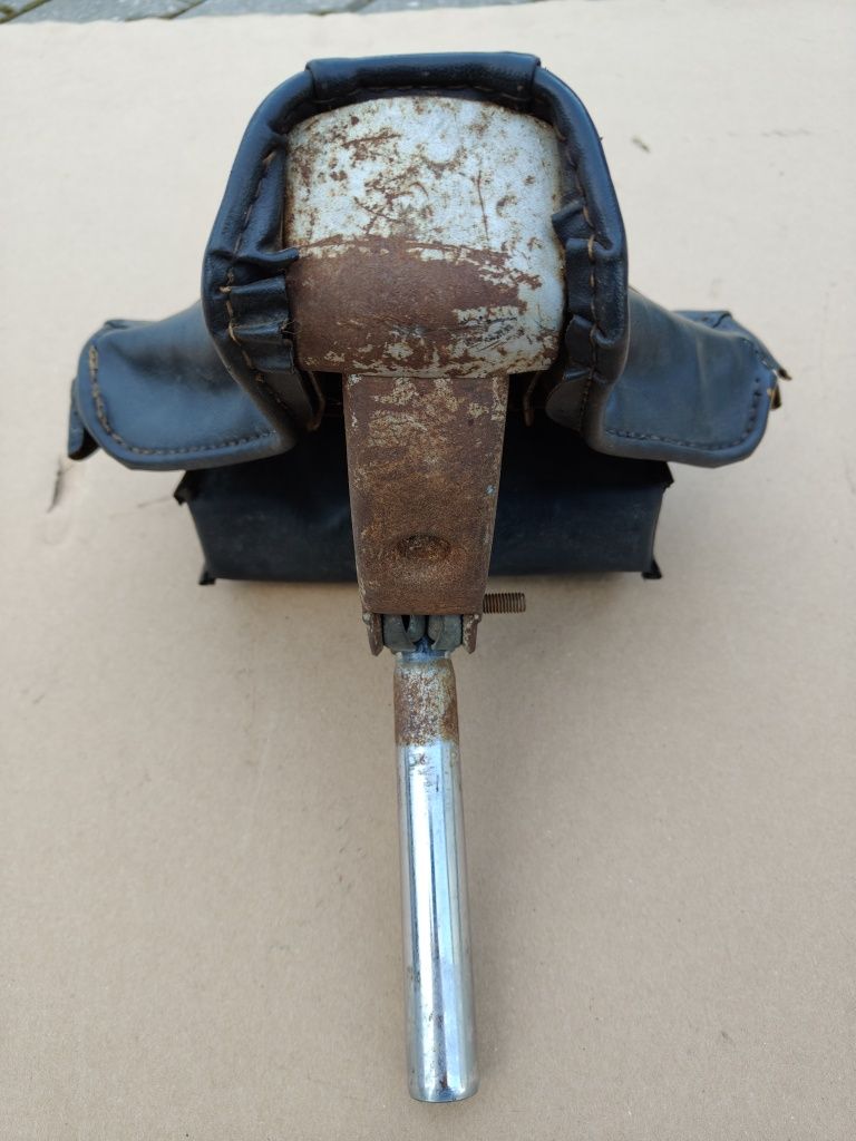 Siedzenie Motorynka M1  Romet Pegaz 700 710 Narzędziówka