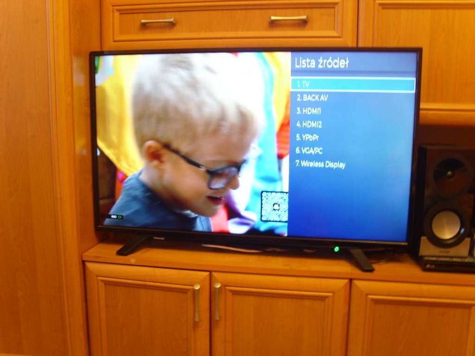 Sprzedam tv led smart toshiba 43 cale e2b43b