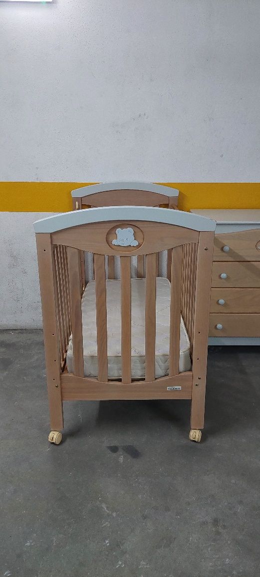 Conjunto Berço e cómoda da Trama