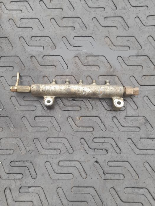 Топливная рейка для Ниссан Х Трейл Т30