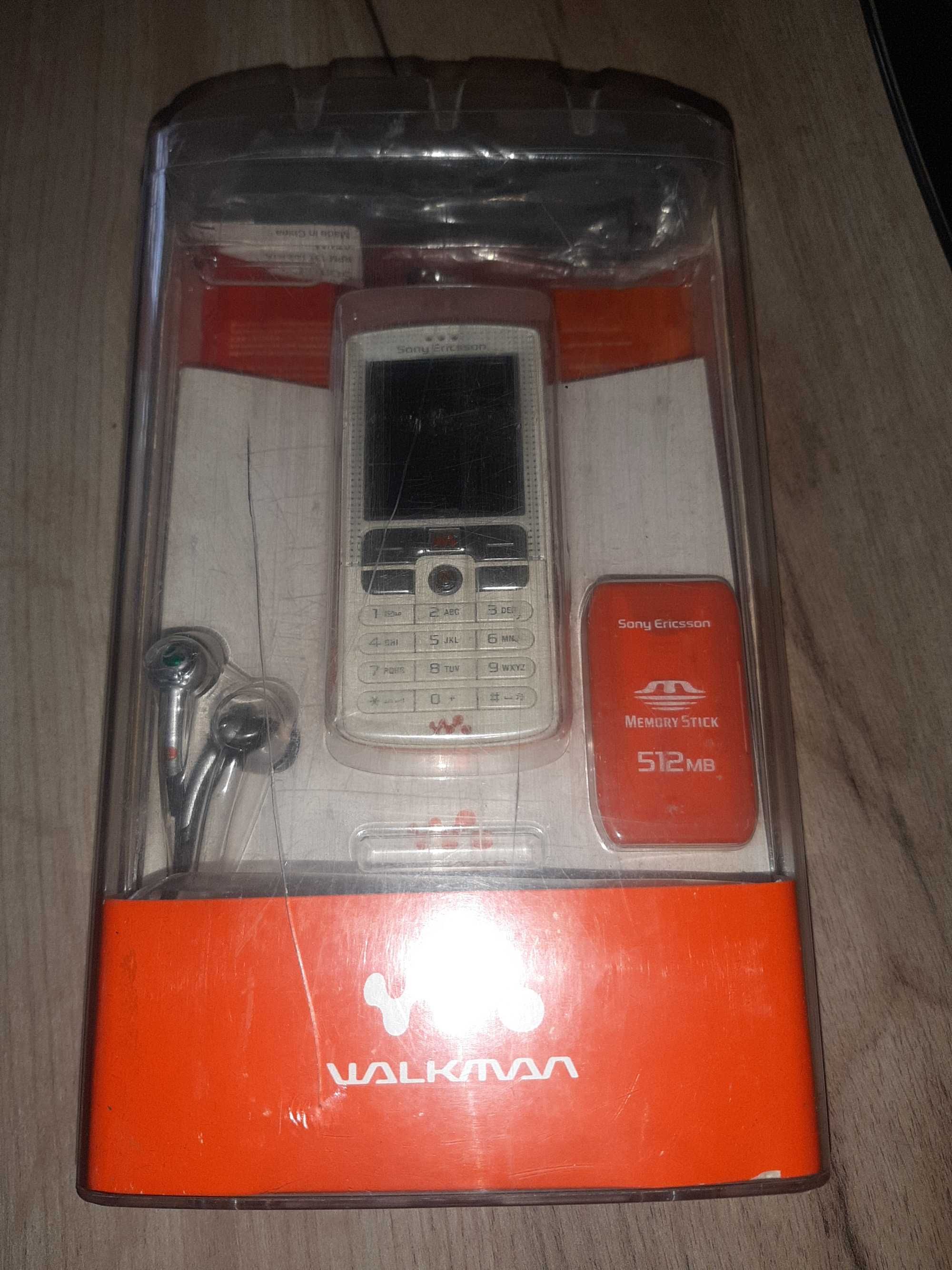 Sony Ericsson W800i full zestaw z kartą