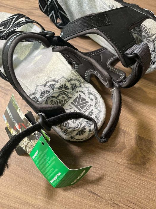 сандалі жіночі  KARRIMOR НОВІ на 39.