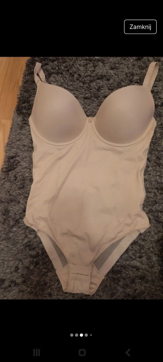 Body obniżone plecy