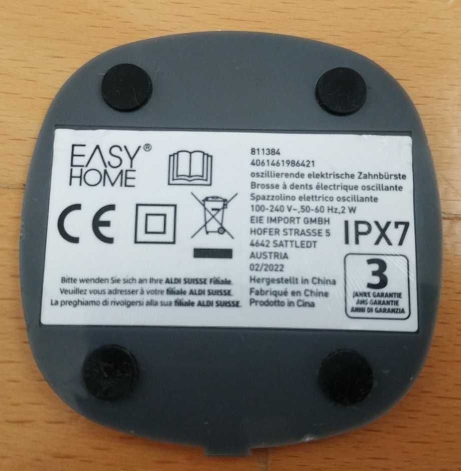 Зубна електрощітка EasyHome IPX7