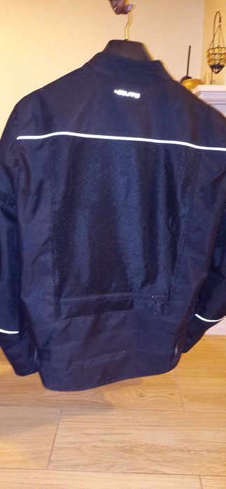 Blusão Motar como novo.