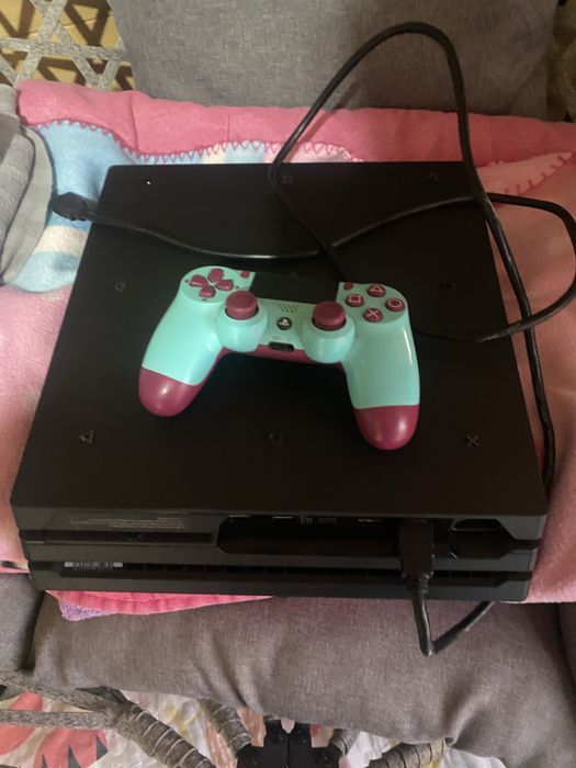 Ps4 + 2 Comandos