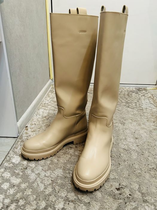 Сапоги жіночі фірмові бв дуже мало