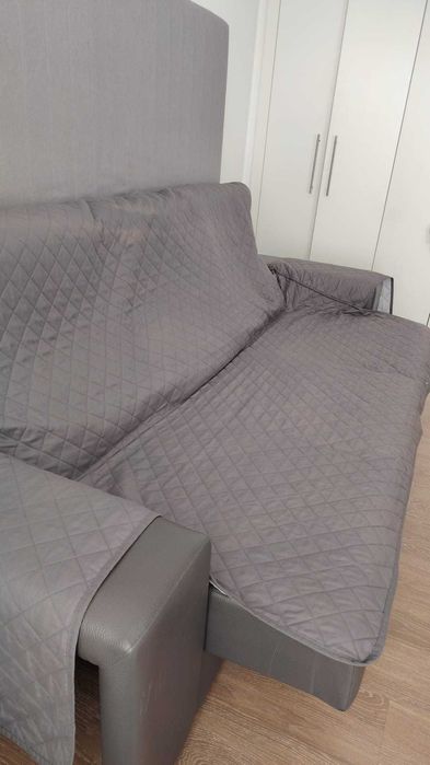 Sofá cinzento 3 lugares