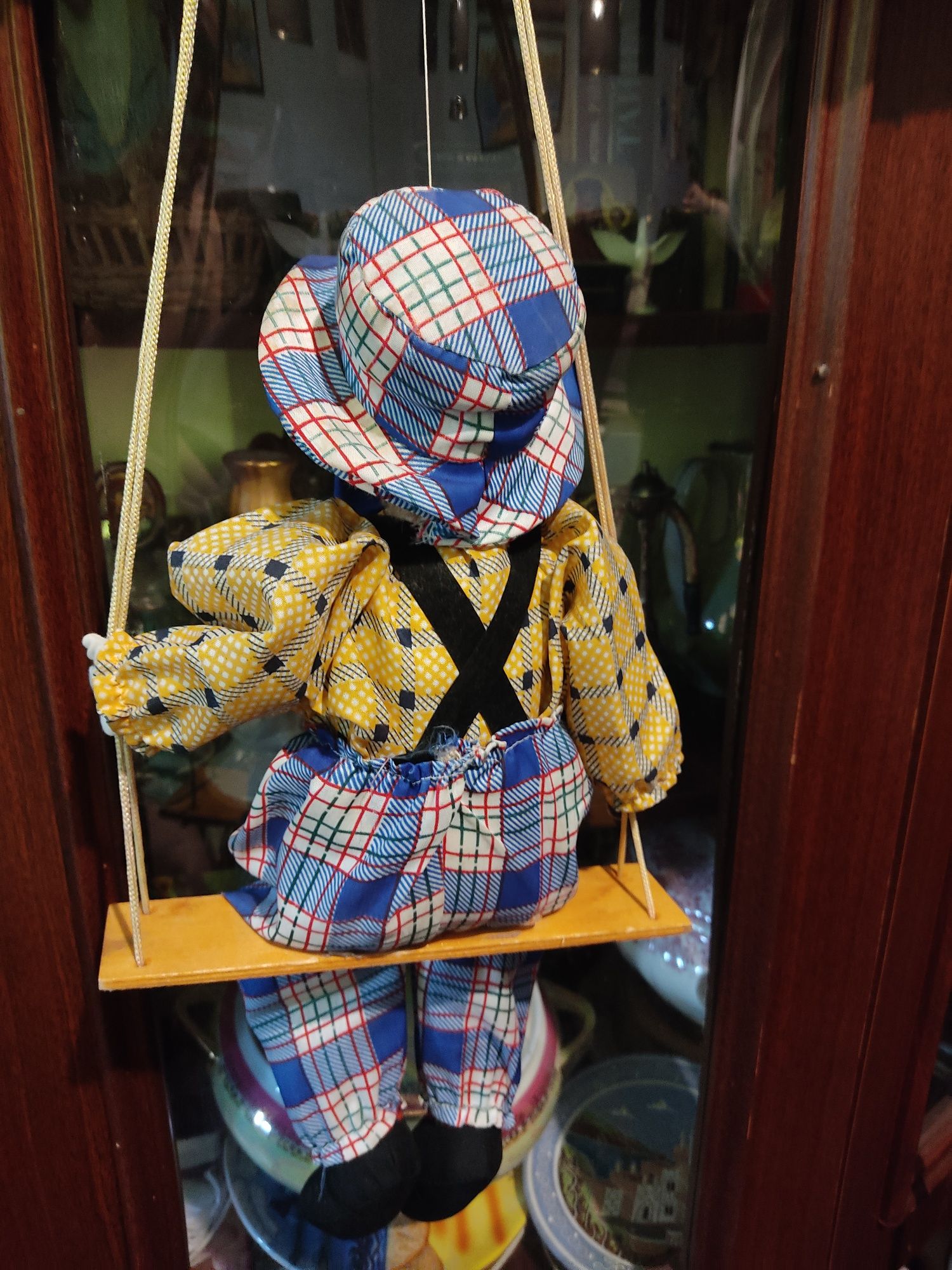 Кукла фарфор клоун на качели СССР