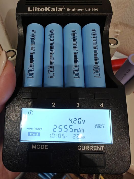 Акумулятор високострумовий DMEGC INR18650 25P 2500мА 20A