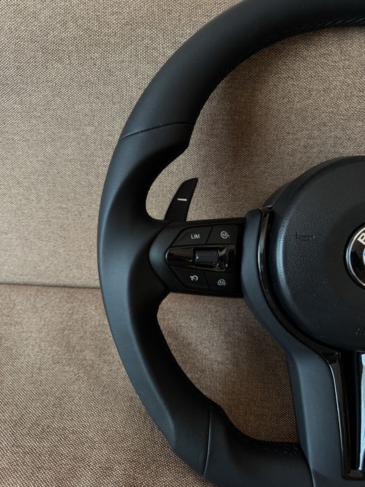 М руль BMW F30 F15 F25 БМВ Ф30 ф15 ф25 ф22 скошеный спортивный БМВ