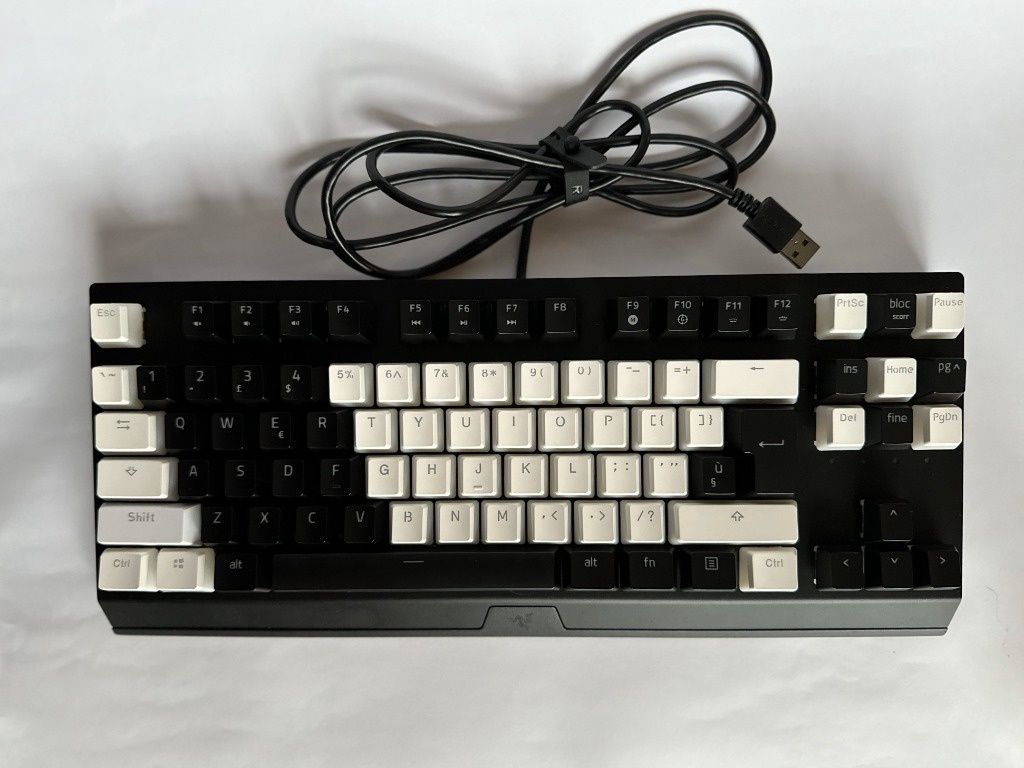 Modyfikowana klawiatura Razer Blackwidow v3 TKL Milky Yellow