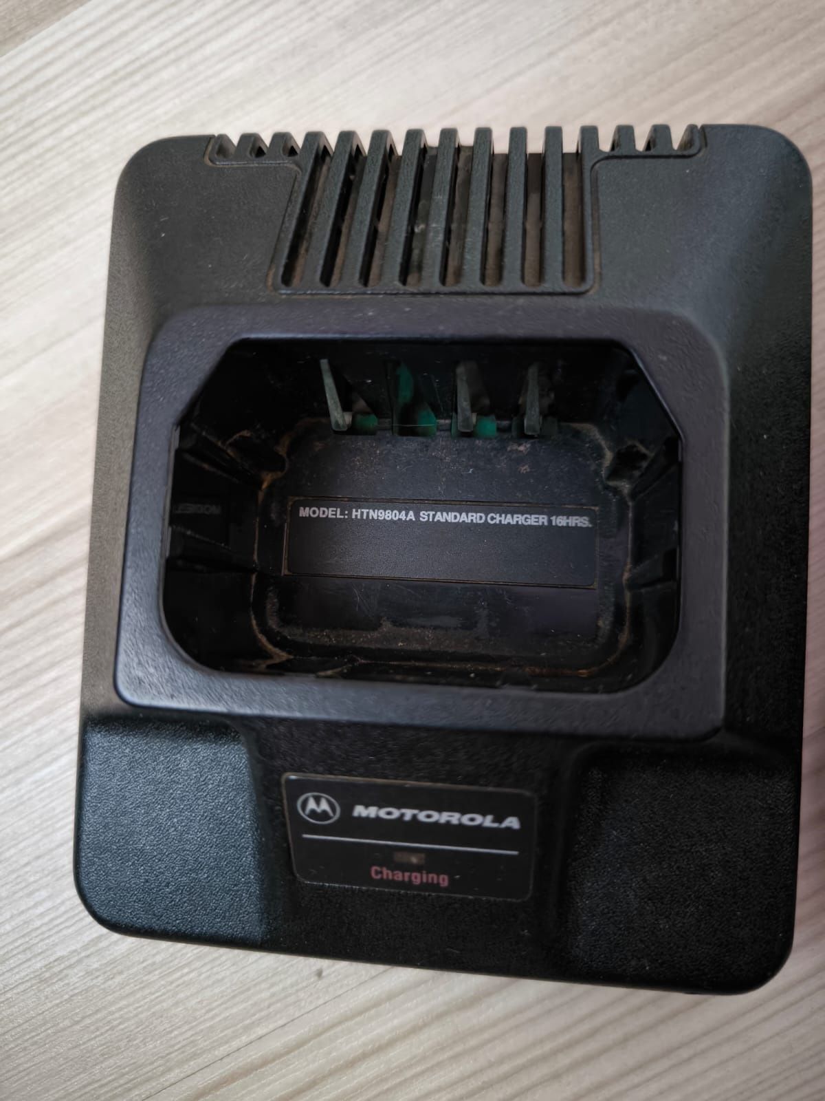 Радиостанция Voyager, блок питания Baofeng и Motorola