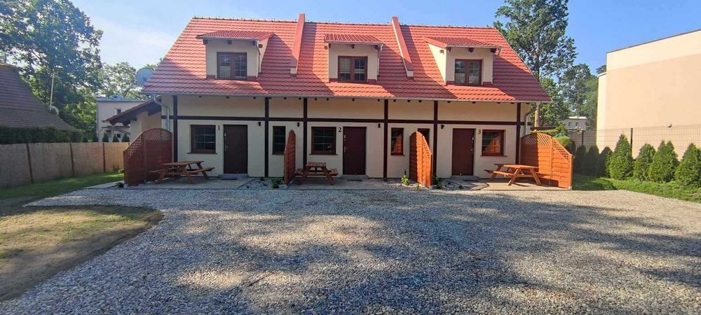 Nowoczesny budynek turystyczny apartamentowiec