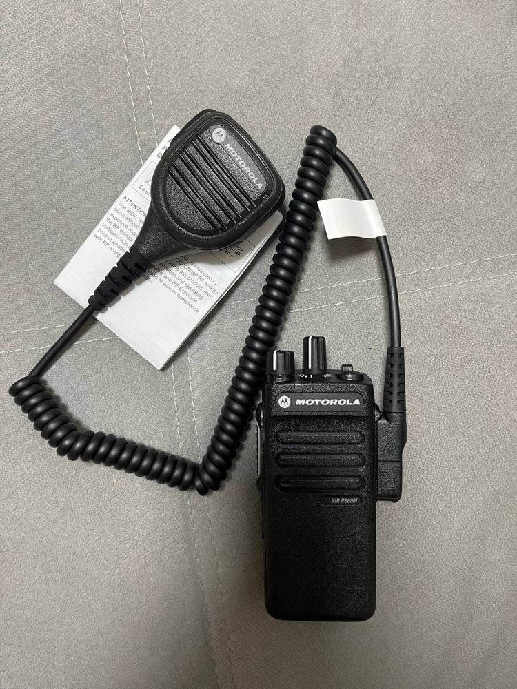 Продам! Радиостанция Motorola XRI P6600i с дополнительными аксессуарам