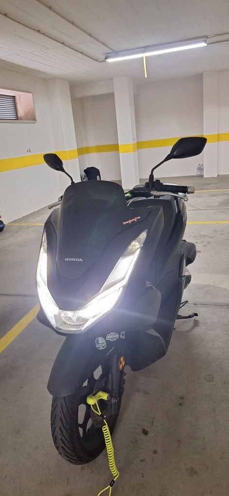 Vendo Honda PCX 2022