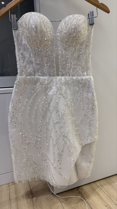 Сукня весільна коротка S