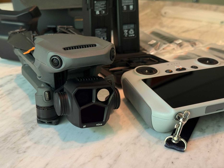 DJI Mavic 3 Pro Flyer More Combo (DJI RC)