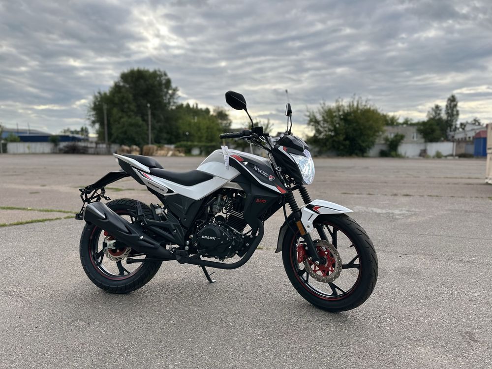 Мотоцикл SPARK SP200R-28