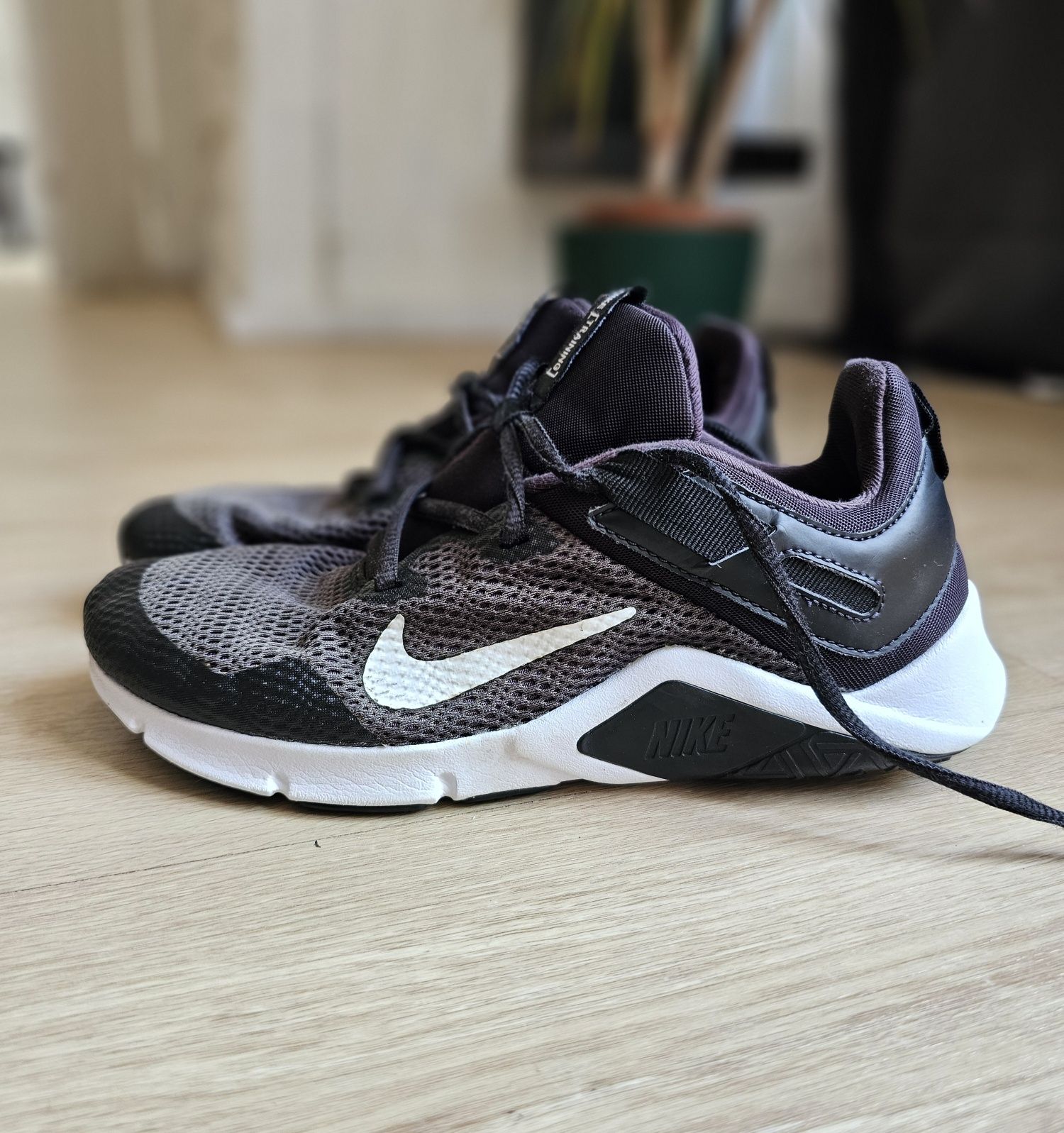 Nike Legend Essential • Tam: 38,5