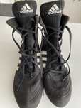 Botas Adidas preto de Boxe