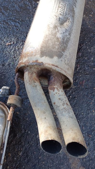 VW T4 tłumik końcowy 2.5 TDI