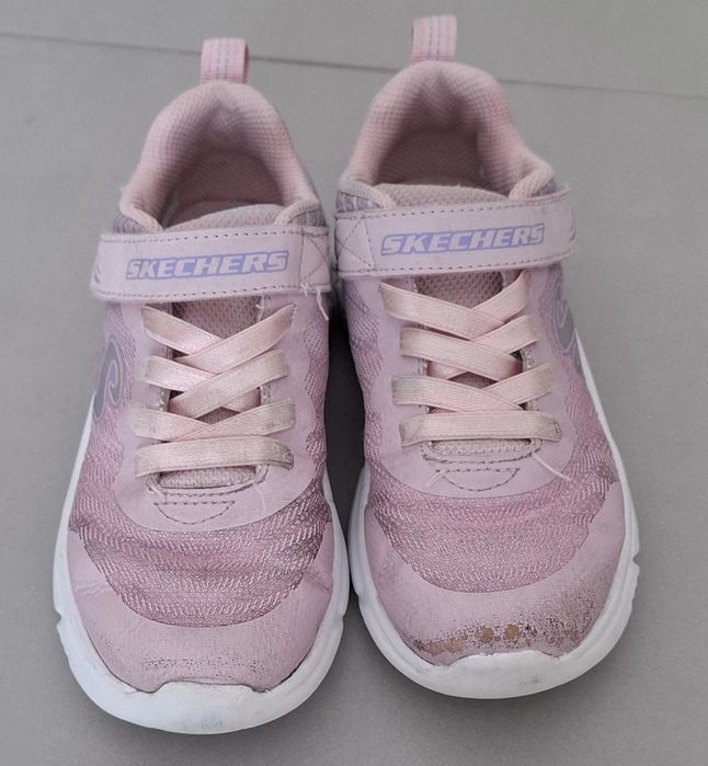 Tenis Skechers menina