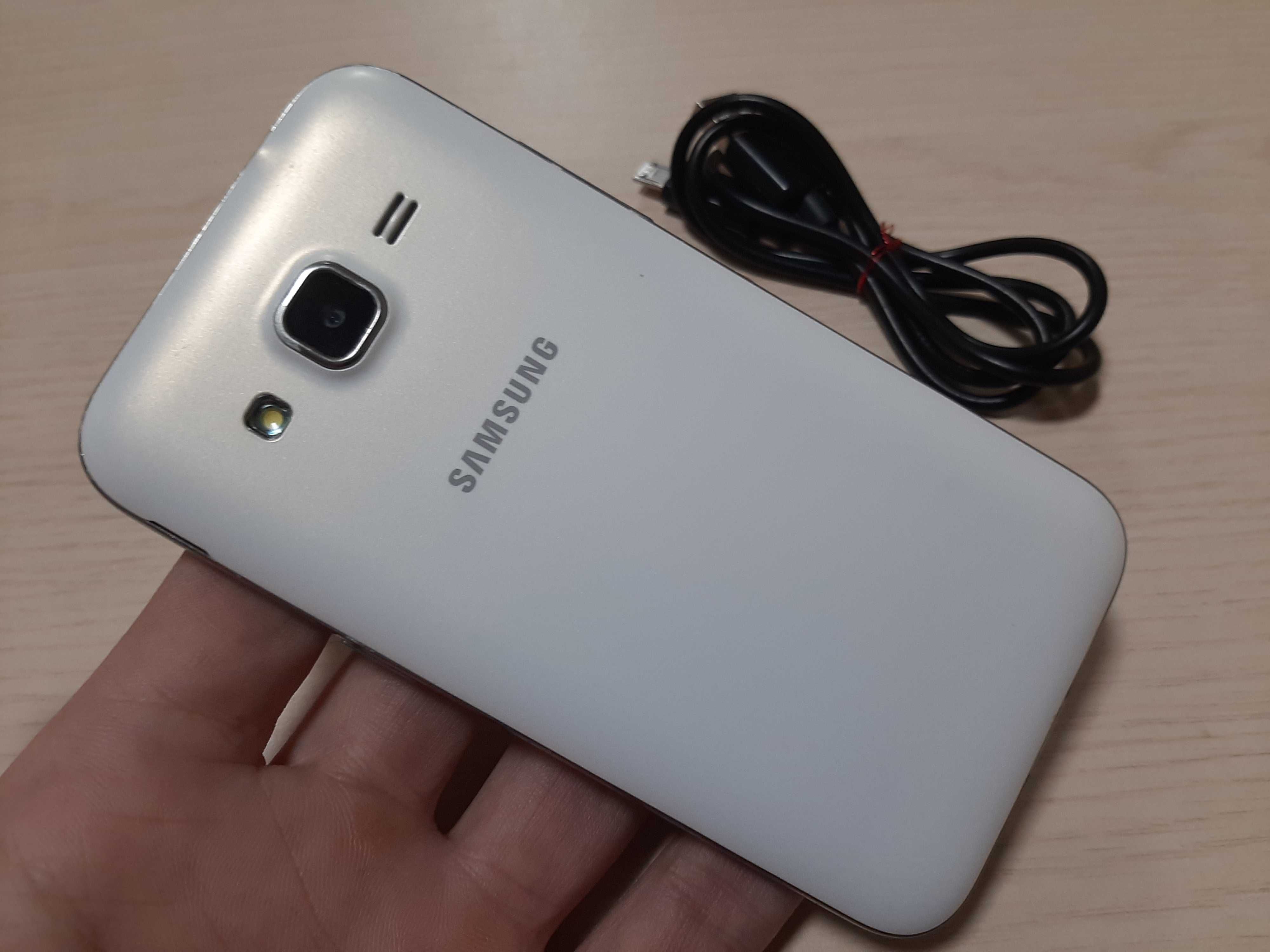 Смартфон Samsung Galaxy G360(хорошее состояние)
