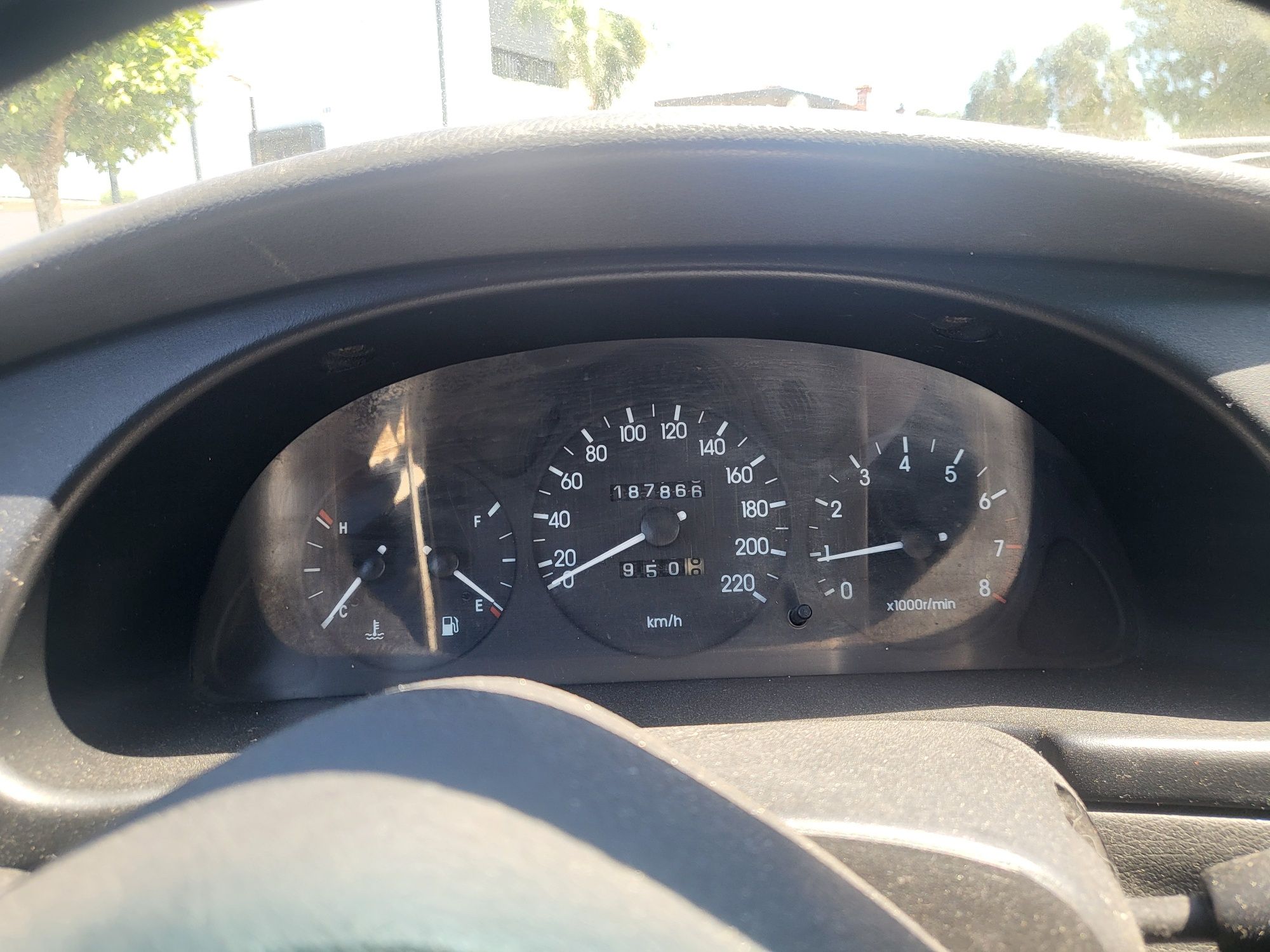 daewoo lanos ano 2000