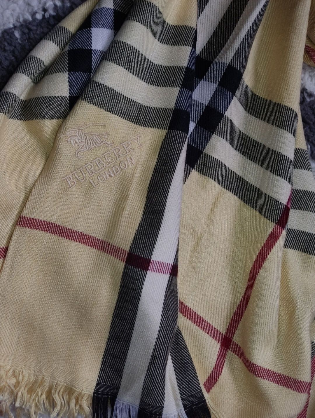 Палантин шарф Burberry London