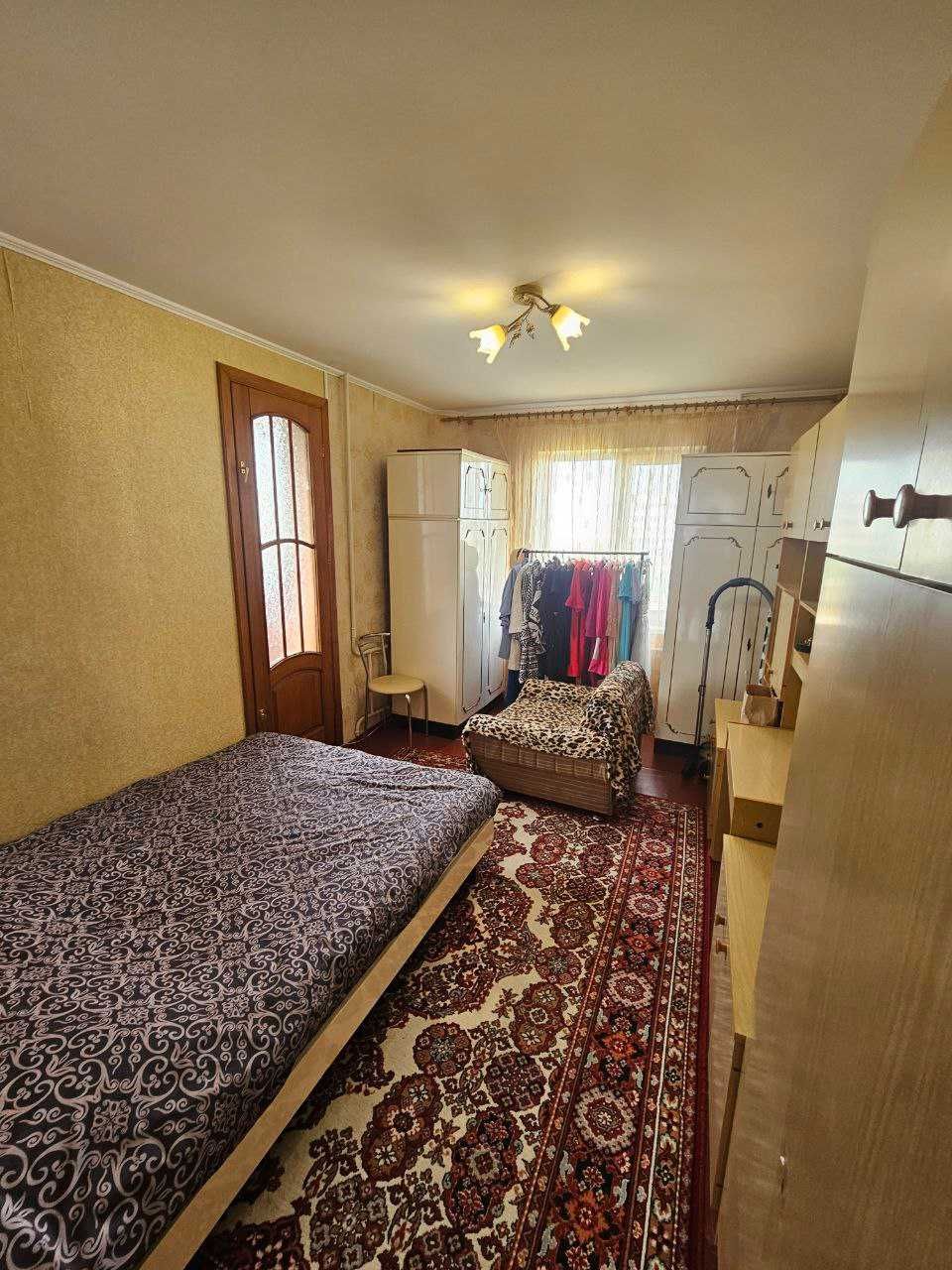 Продам 3 кімнатну квартиру, вул. Нарбутівська м.Черкаси.