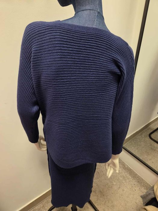 Damski Komplet Dzianinowy Sukienka i Sweter Granatowy   L XL