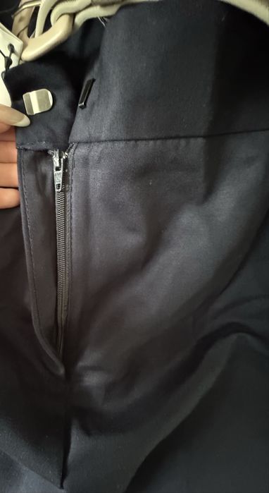 Szorty ZARA z paskiem, klasyczny fason, rozmiar M