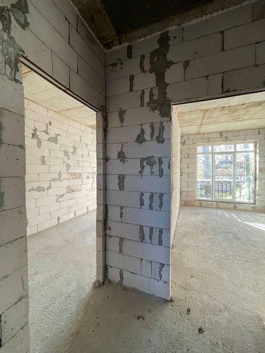 Просторий 4-кімнатний будинок у Бучі, без комісії!