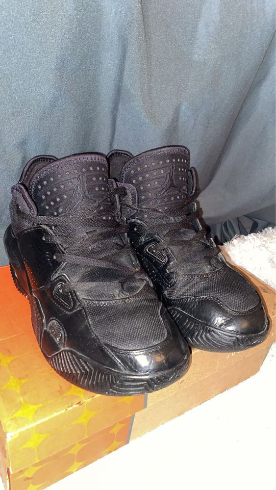 Jordan stay loyal 2